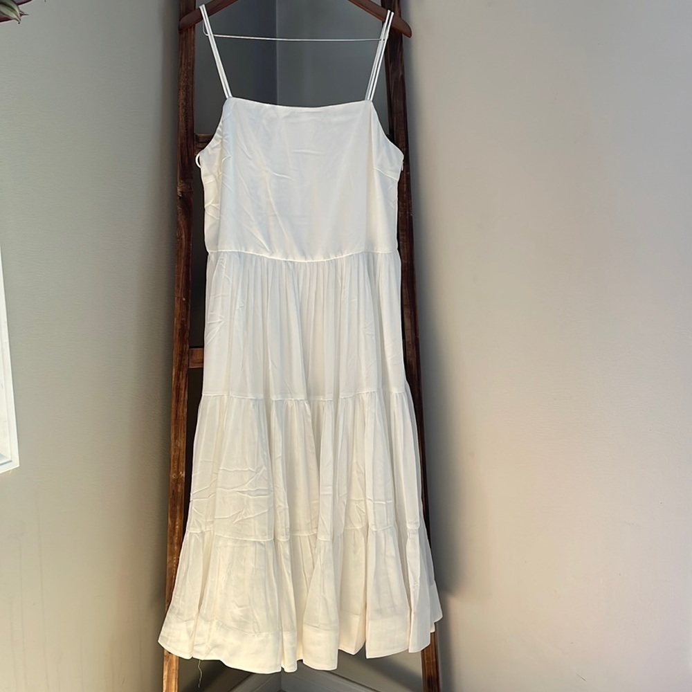 BEAUTIFUL  DRESS!!!!!! - Picture 2 of 15